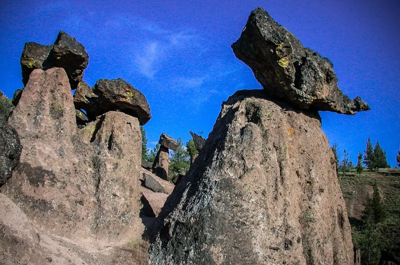 rs=w_800,cg_true "Close Up of Balanced Rocks - Deschutes" by Forest Service Pacific Northwest Region
